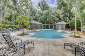 Coastal, Luxury, Walk to Beach